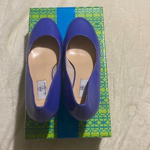 Hot in Hollywood Purple Pumps